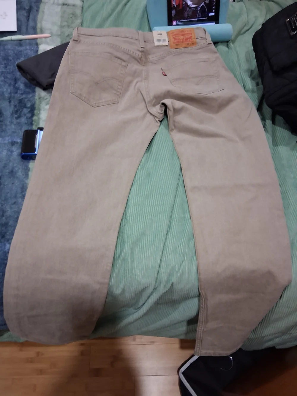 Levi's Men's Chino Pants in Light Khaki